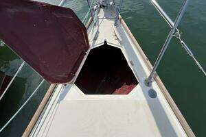 1984 Sabre 38 thumbnail 9