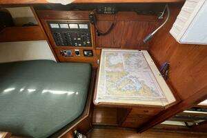 1984 Sabre 38 thumbnail 23