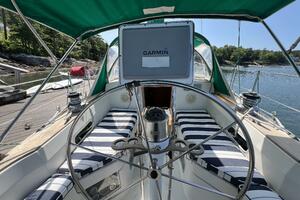 Sirius 38ft Sabre Yacht For Sale
