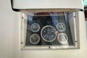 1984 Sabre 38 thumbnail 17