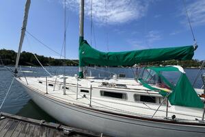 Sirius 38ft Sabre Yacht For Sale