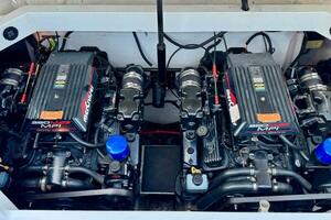 29ft Cobalt Yacht For Sale