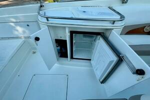 29ft Cobalt Yacht For Sale