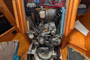 Wahoo 43ft Jeanneau Yacht For Sale