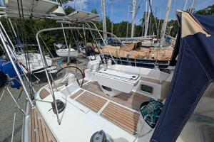 Wahoo 43ft Jeanneau Yacht For Sale