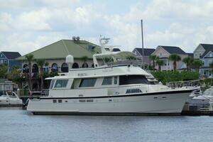 1987 Hatteras 70 Cockpit Motor Yacht thumbnail 7