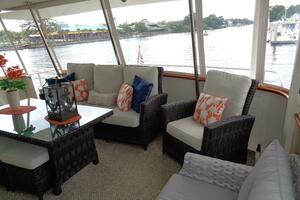 Ivory Lady 70ft Hatteras Yacht For Sale