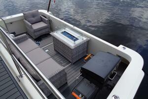 Ivory Lady 70ft Hatteras Yacht For Sale