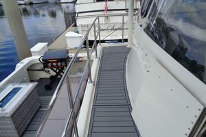 Ivory Lady 70ft Hatteras Yacht For Sale