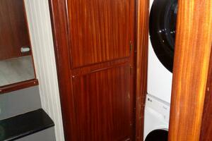 Ivory Lady 70ft Hatteras Yacht For Sale