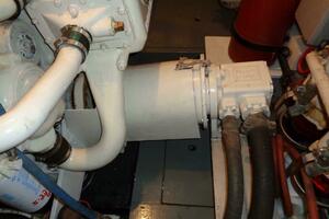Ivory Lady 70ft Hatteras Yacht For Sale