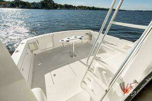 1999 Ocean Yachts 40 thumbnail 13