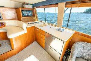 1999 Ocean Yachts 40 thumbnail 32