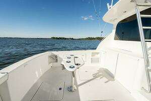 1999 Ocean Yachts 40 thumbnail 11