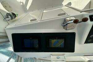 1999 Ocean Yachts 40 thumbnail 40