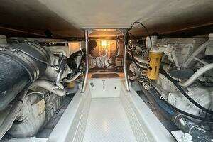 1999 Ocean Yachts 40 thumbnail 41