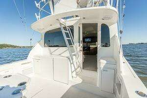 1999 Ocean Yachts 40 thumbnail 16