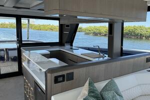 68FT (20.8M) GALEON