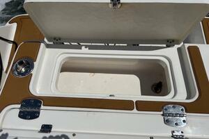 24ft Robalo Yacht For Sale