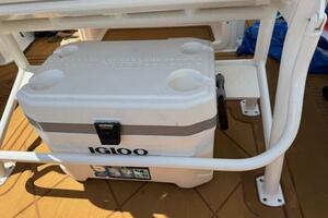 24ft Robalo Yacht For Sale