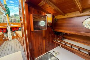 Jupiter 28ft Herreshoff Yacht For Sale