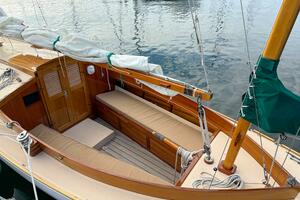 Jupiter 28ft Herreshoff Yacht For Sale