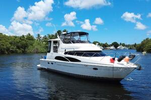 IV Play Too 46ft Carver Yacht For Sale