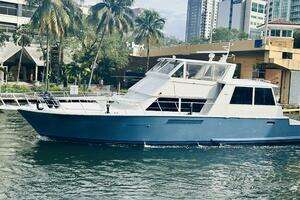 1999 Viking Cockpit Sport Yacht thumbnail 29
