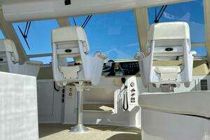 1999 Viking Cockpit Sport Yacht thumbnail 18
