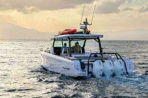  2025 Axopar 45 Cross Top Yacht For Sale in Tampa FL