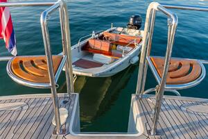 Aft Deck Seating
