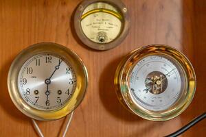 Chelsea Clock & Barometer