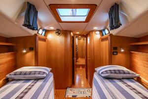 Forward VIP Looking Aft