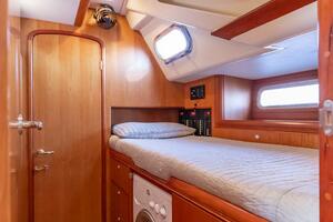 Passage Cabin Aft