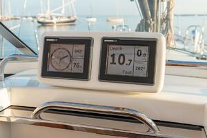 Companionway B&G's