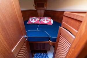 Beach Music 38ft San Juan Yacht For Sale