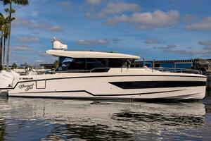 35ft Wellcraft Yacht For Sale