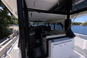 38FT (11.84M) WELLCRAFT