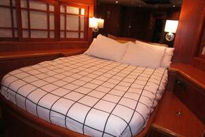 Captain's Cabin