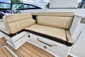 29ft Sea Ray Yacht For Sale