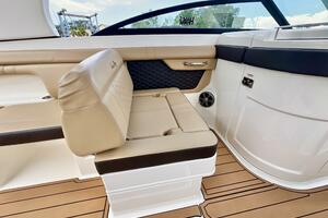 29ft Sea Ray Yacht For Sale