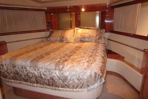 PRETTY LADY 59ft Ferretti Yachts Yacht For Sale
