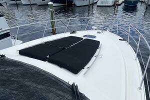 2015 Sea Ray 510 Sundancer thumbnail 19