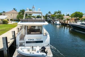 68FT (20.73M) PRESTIGE Worth Avenue Yachts