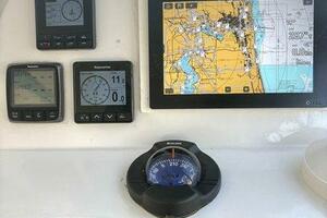MOONLIGHT LADY 47ft Robertson  amp  Caine Yacht For Sale