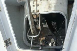 MOONLIGHT LADY 47ft Robertson  amp  Caine Yacht For Sale