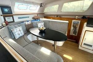 MOONLIGHT LADY 47ft Robertson  amp  Caine Yacht For Sale
