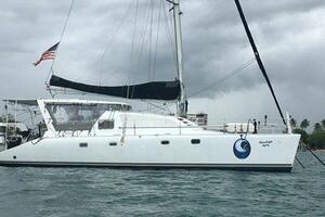 MOONLIGHT LADY 47ft Robertson  amp  Caine Yacht For Sale