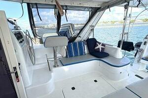 MOONLIGHT LADY 47ft Robertson  amp  Caine Yacht For Sale
