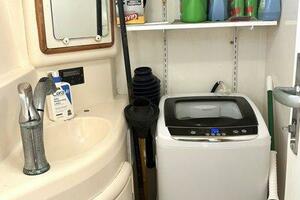 MOONLIGHT LADY 47ft Robertson  amp  Caine Yacht For Sale